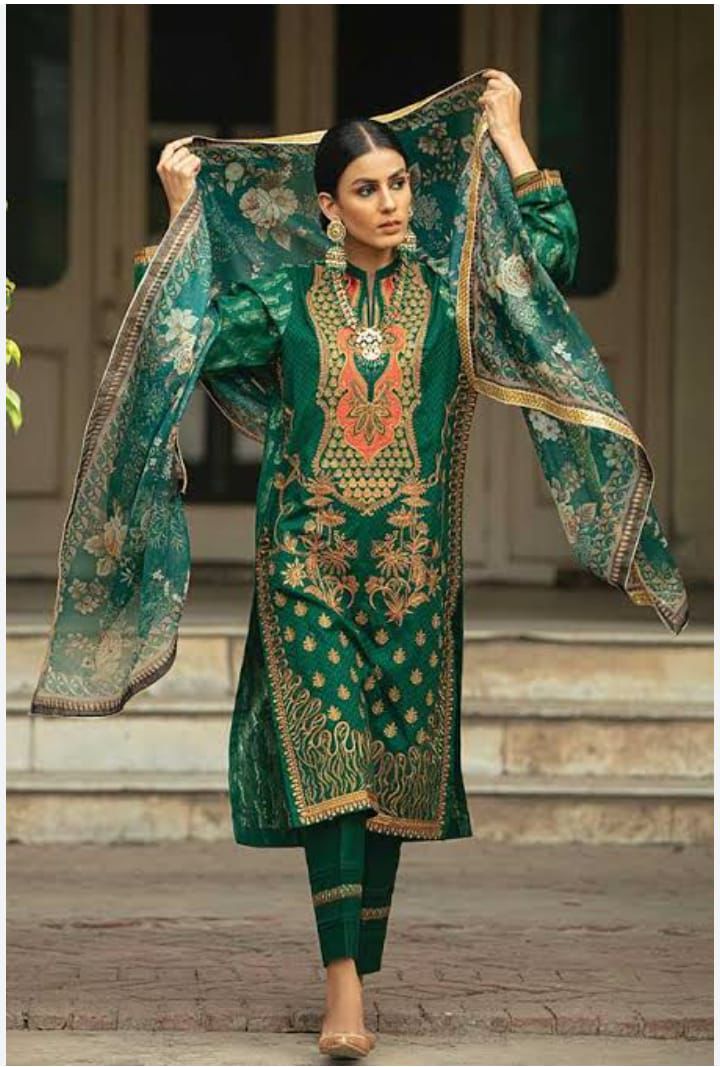 Pakistani Lawn Unstitch Dress