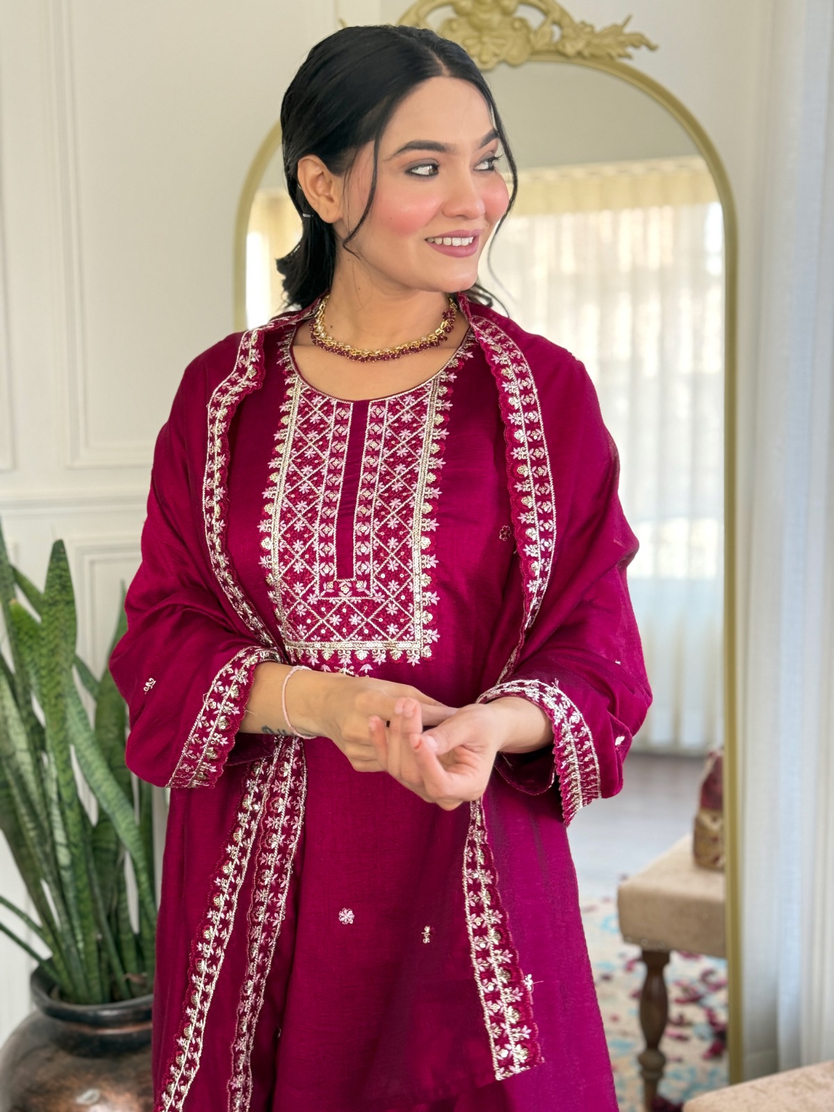 Ready To Wear Kurti With Pant & Dupatta - Image 4